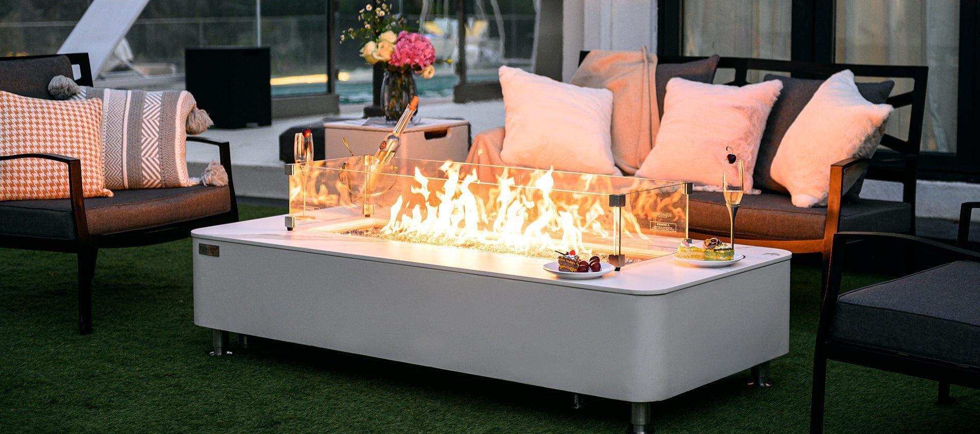 Fire Pits & Fireplaces