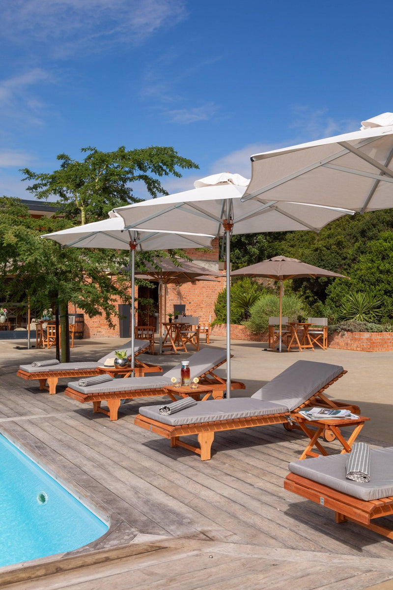 Bravura Center Pole Patio Umbrella (1.5" Pole Ø) - Woodline Shade Solutions-Patio Pelican