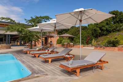 Bravura Center Pole Patio Umbrella (2.5" Pole Ø) - Woodline Shade Solutions-Patio Pelican