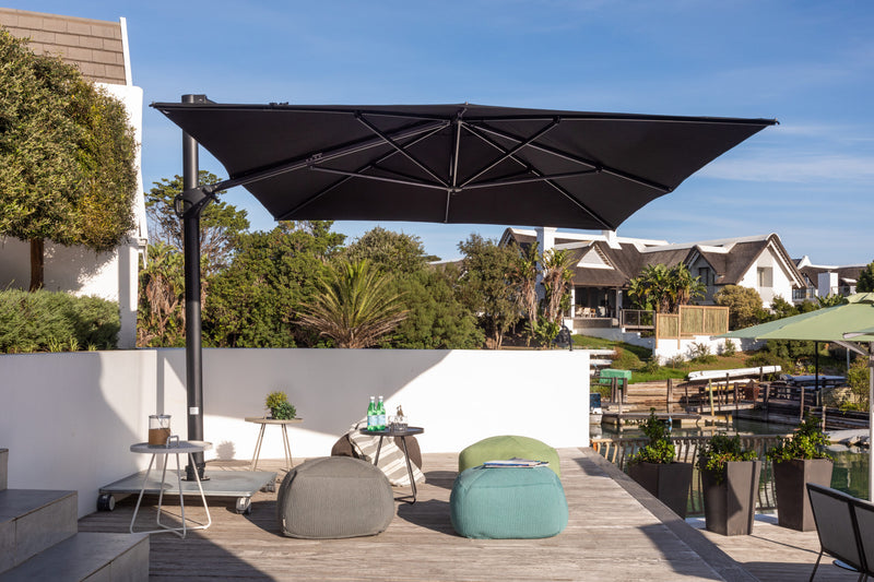 Pavone Cantilever Patio Umbrella - Woodline Shade Solutions-Patio Pelican