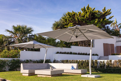 Picollo Cantilever Patio Umbrella - Woodline Shade Solutions-Patio Pelican