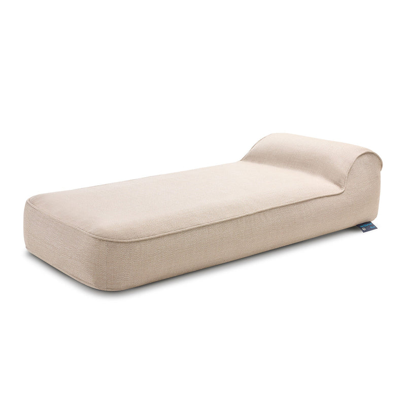 The Fillup Club Outdoor Inflatable Sunlounger-Patio Pelican