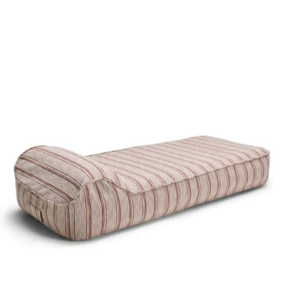 The Fillup Club Outdoor Inflatable Sunlounger-Patio Pelican