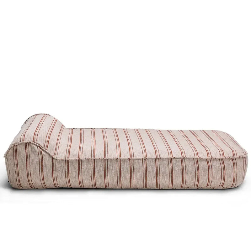 The Fillup Club Outdoor Inflatable Sunlounger-Patio Pelican