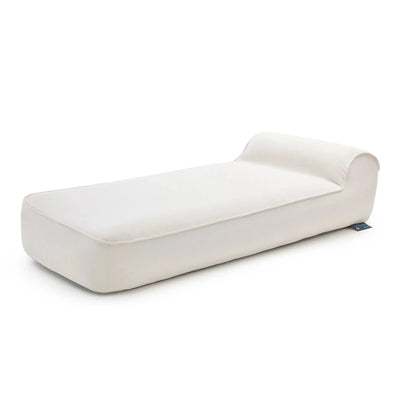 The Fillup Club Outdoor Inflatable Sunlounger-Patio Pelican
